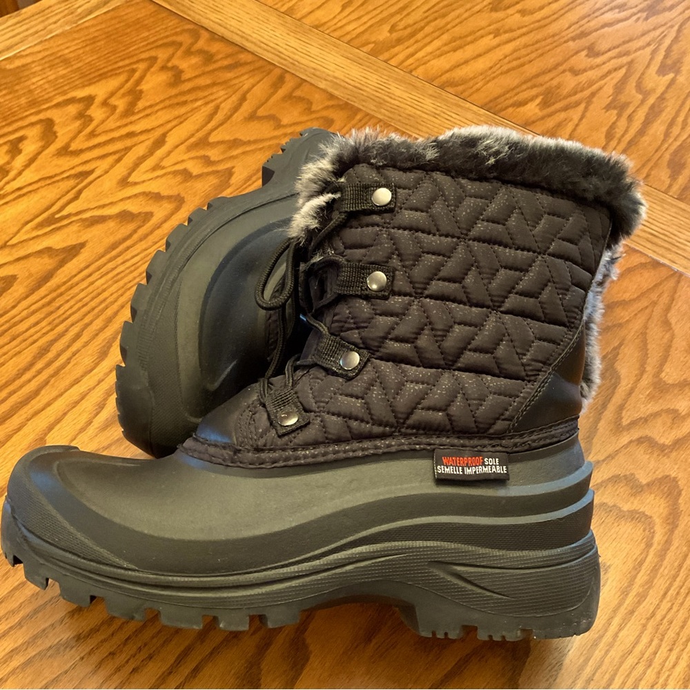 Ice Fields Thinsulate, Waterproof Winter Boots, Women’s Sz 10